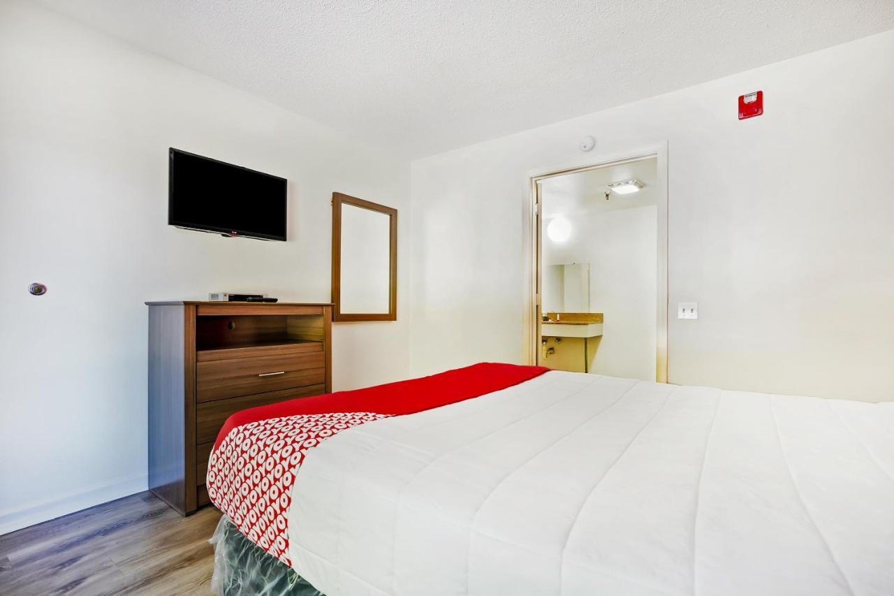 Oyo Hotel Decatur I-285 The Perimeter Exterior photo