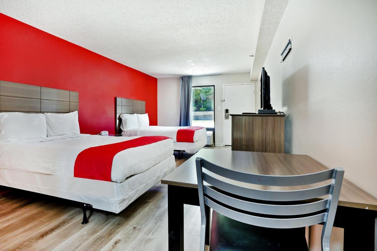 Oyo Hotel Decatur I-285 The Perimeter Exterior photo