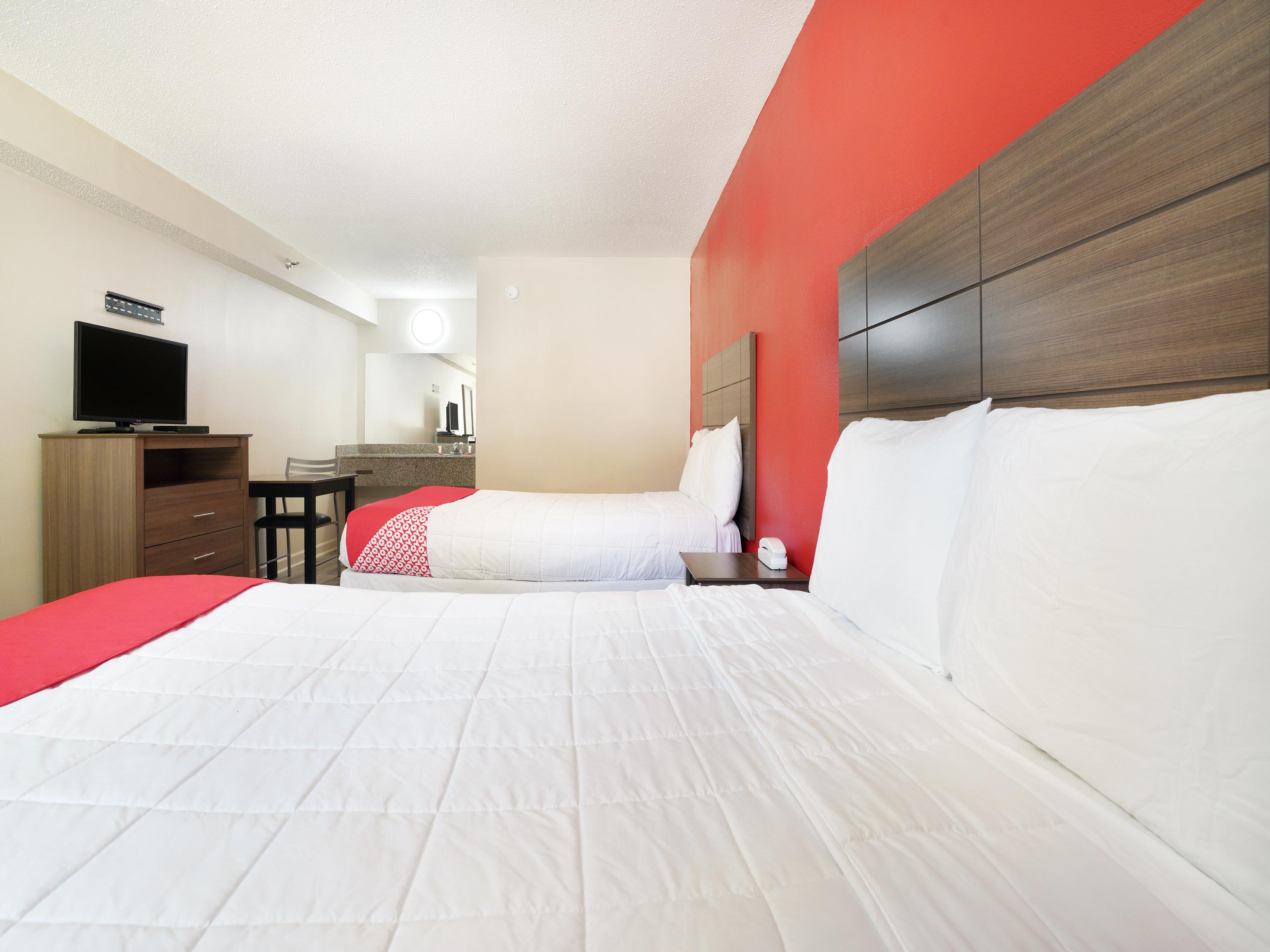 Oyo Hotel Decatur I-285 The Perimeter Exterior photo
