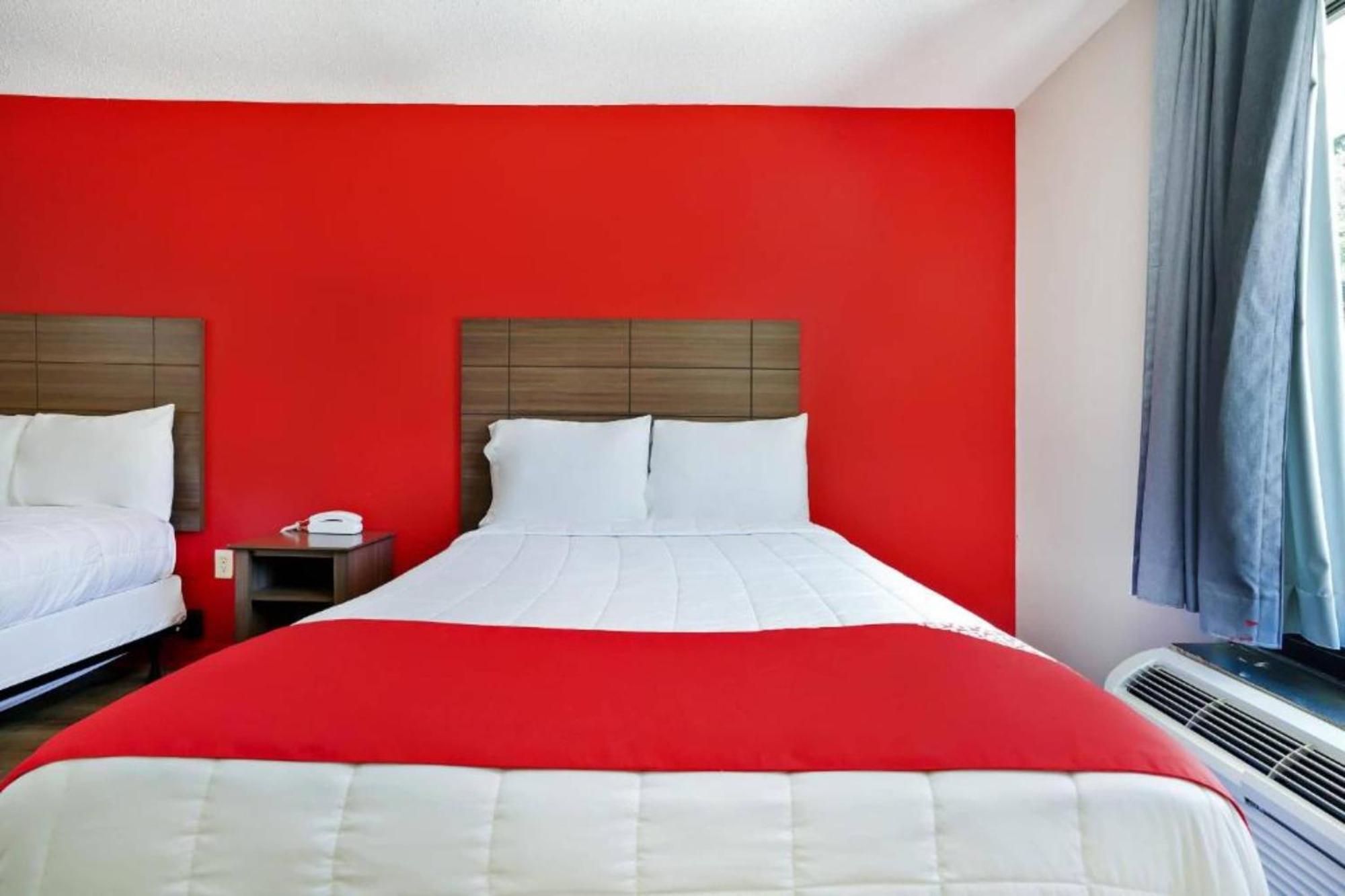Oyo Hotel Decatur I-285 The Perimeter Exterior photo