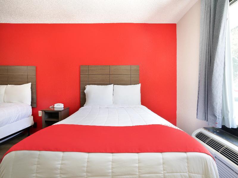 Oyo Hotel Decatur I-285 The Perimeter Exterior photo